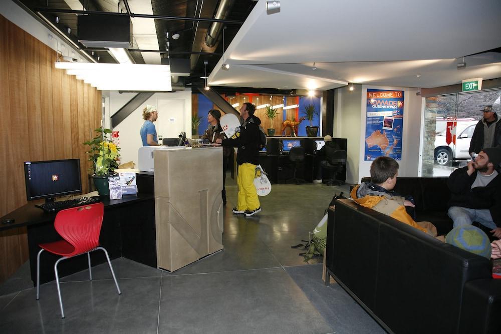 Nomads Queenstown Hostel Екстериор снимка The reception area of the new building