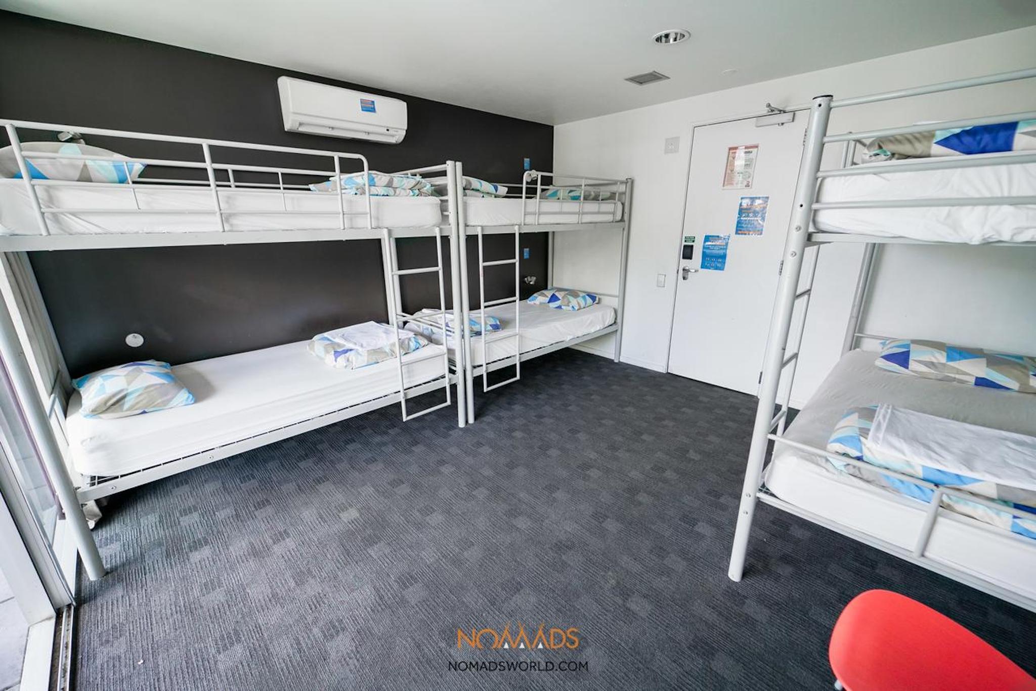 Nomads Queenstown Hostel Екстериор снимка