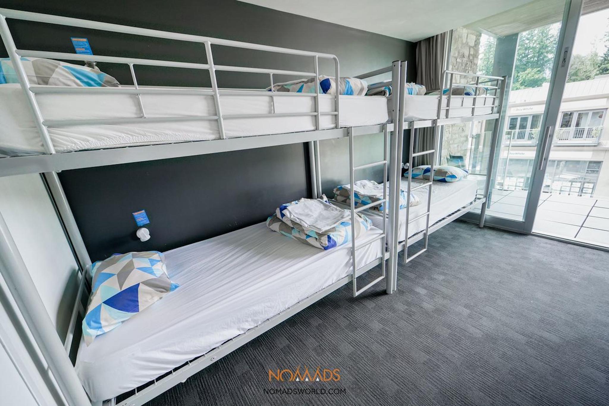 Nomads Queenstown Hostel Екстериор снимка